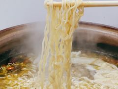 三鲜华丰伊面-威邵鸡煲(西华路总店)