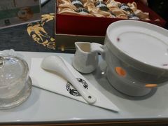 -燕庭·纯燕窝·甜品下午茶(南京西路店)