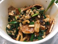 -巴五中胖娃烧烤