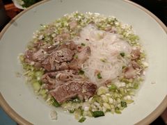 -八月美食小馆(银泰城总店)