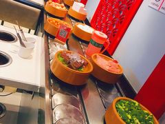 -龍歌自助小火锅(市北和达中心城店)