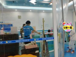-鲸鱼堡亲子恒温泳池游泳俱乐部(彰泰天街店)