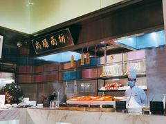 自助取餐区-前海华侨城JW万豪酒店·都会尚膳自助餐厅·牛排海鲜酒水畅飨