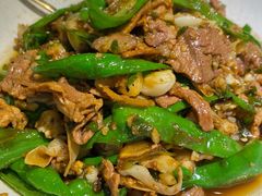 -费大厨辣椒炒肉(高铁吾悦广场店)