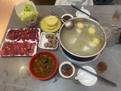 -官塘陈记鱼生·潮汕砂锅粥·牛肉火锅(潮枫路总店)