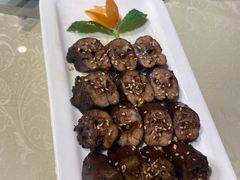 卤鸭脖-莲餐厅·湖北菜·藕汤老手艺(愚园路店)