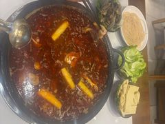 -乡土特色.冷锅鱼.牦牛肉汤锅