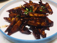 -大城小院饭店(博隆广场虹桥店)