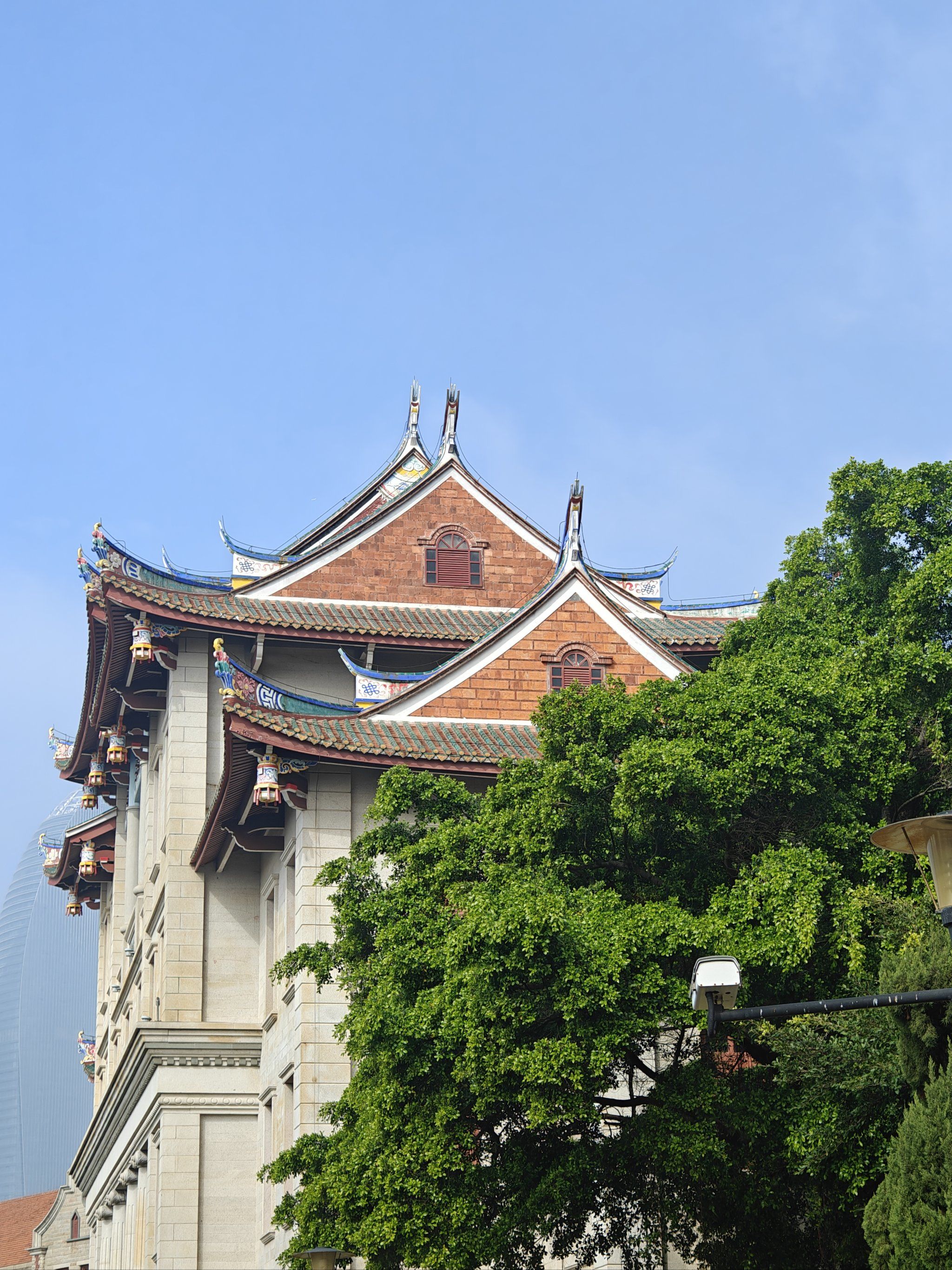 🏔景点介绍
要记得去微信小程序"参观厦大"预约,会提前三天放号