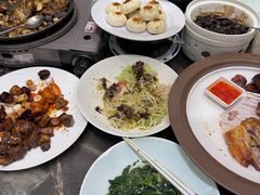 -南京悦客假日酒店