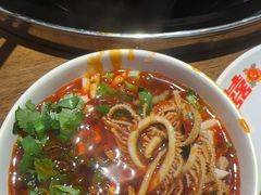 -牛市坎火锅(建设路店)