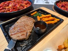 -必胜客(万象城二期店)