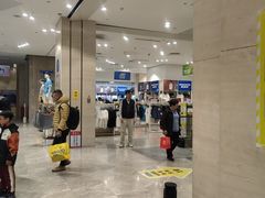 -BIGOFFS 超级折扣(仁恒伊势丹店)