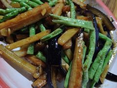 -老三样·美食研究中心(世贸路店)