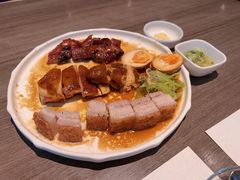 -港丽餐厅(来福士店)
