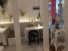 -春树下·树屋花房西餐厅(罍街AS1980店)