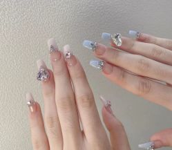 -UMl Nail 尤米美甲美睫半永久