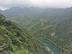 -安吉龙王山峡谷漂流