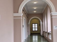 -香港大学