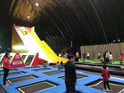 -失重星球乐园·蹦床馆(欢乐谷店)