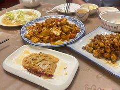 -金牌餐厅·天津菜·八珍豆腐·老爆三(瓷房子店)