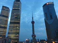 -陆家嘴空中步行连廊