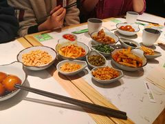 -百春原湖南牛肉粉(百联世纪店)