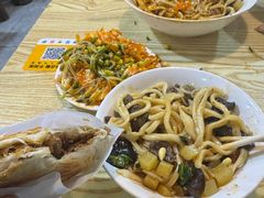 -王菊美食街·王菊面馆(总店)