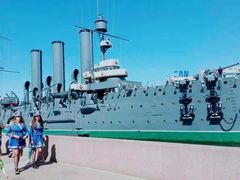 -阿芙乐尔号巡洋舰