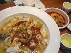 -鱼亨小鲜酸菜鱼(大信店)