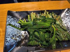 -华府九号海鲜烧烤大排档(龙域店)