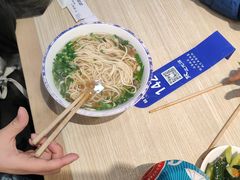 -丝路伊兰·兰州牛肉面(马连道店)