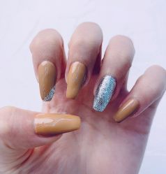 -Face Score美甲美睫皮肤管理