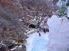 -黑龙潭风景区