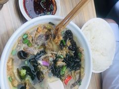 -花溪牛肉米粉(科园二路店)