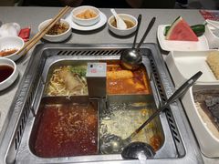 -海底捞火锅(六合天街店)