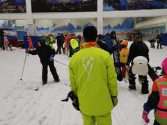 -乔波室内滑雪场