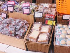 零售区-来伊份(龙之梦长宁店)