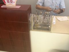 -吴良材眼镜(北中路店)