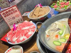 -萍姐火锅·公路夜市(武汉首店)