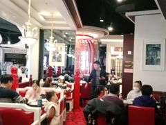 大堂-皇城根·烤鸭·鱼头·家常菜(欧亚大观乐活城店)