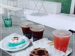 -ADO KAFE(大学城店)