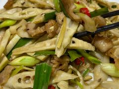 -下梅人家土菜馆(历史文化餐厅度假区店)