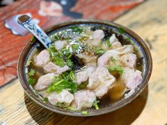 -老谢野馄饨(延安路店)