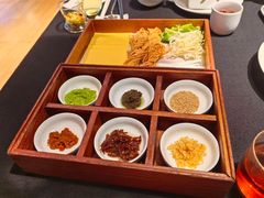 -鲁采LU STYLE(新天地店)