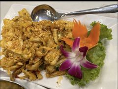 -光海鲜鱼翅餐厅(叻差拉披色路店)