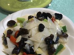 -华冠悠岚·庭院餐厅(青城后山店)