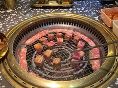 -黑牛の場烤肉(摩天活力城店)
