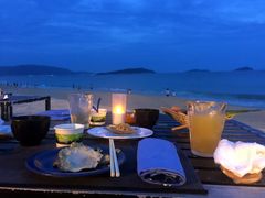 -亚龙湾喜来登·美景台大堂吧