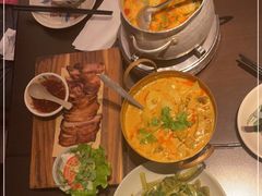 -大头虾越式风味餐厅(光明广场店)